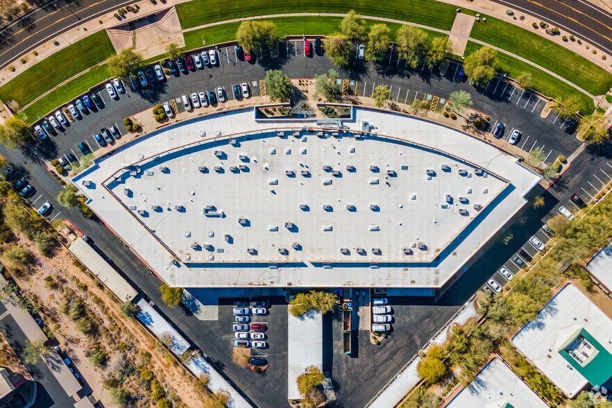 More Photos Of 8388 E Hartford Dr, Scottsdale Light Manufacturing For Lease