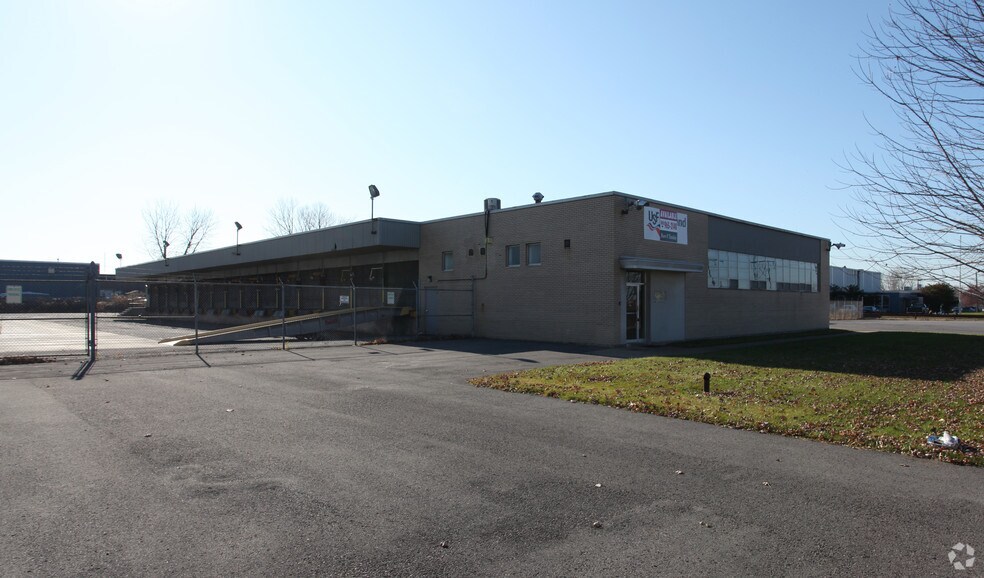 More Photos Of 110 Boss Rd, Syracuse Truck Terminal For Sale