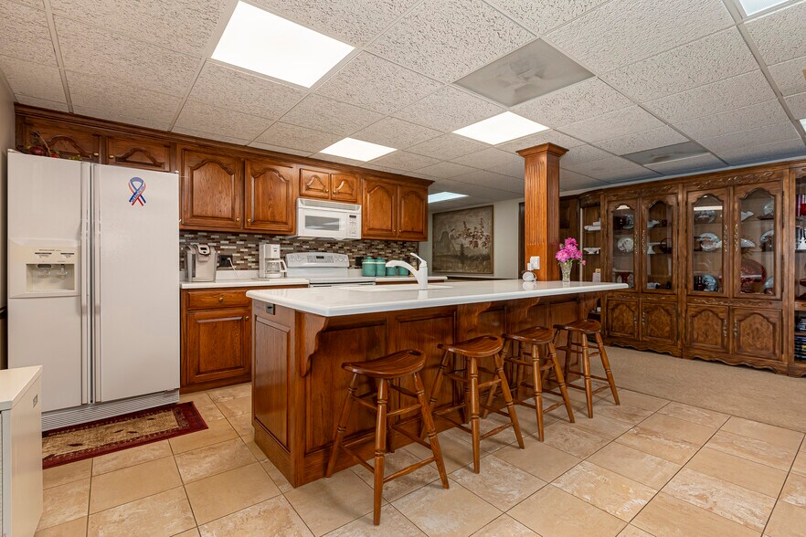 More Photos Of 15866 Moellers Rd, Marion Specialty For Sale