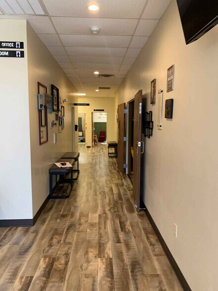 More Photos Of 6401 New York Ave, Arlington Unknown For Lease