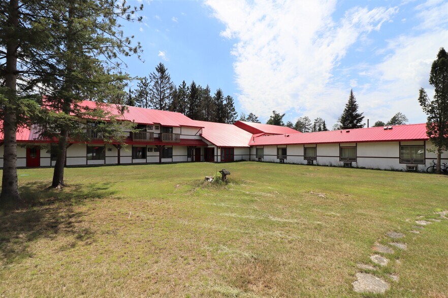 More Photos Of 9966 N State Road 27, Hayward Hotel For Sale