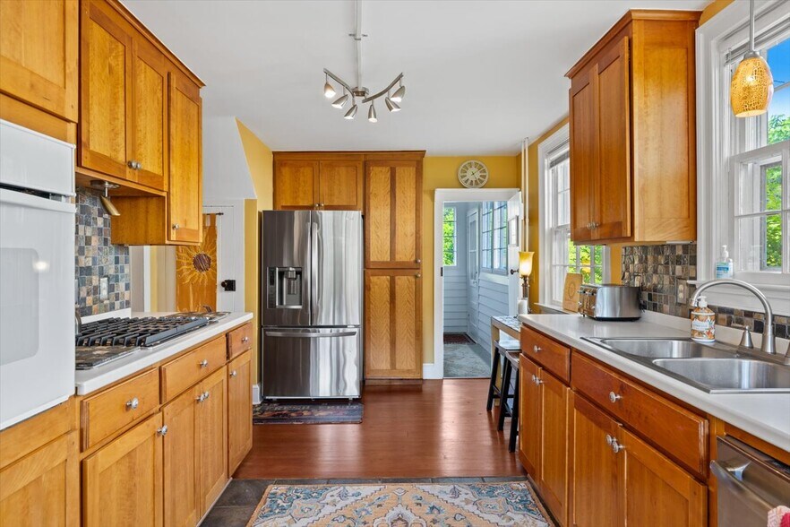 More Photos Of 1830 Thrift Rd, Madison Winery Vineyard For Sale