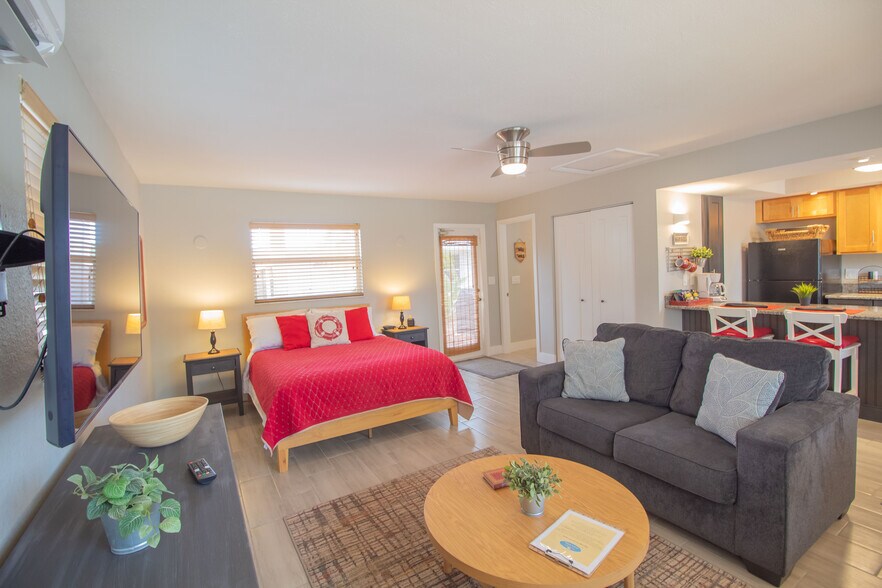 More Photos Of Downtown, Punta Gorda Apartments For Sale