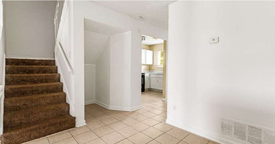 More Photos Of 7234 Tara Blvd, Jonesboro Apartments For Sale