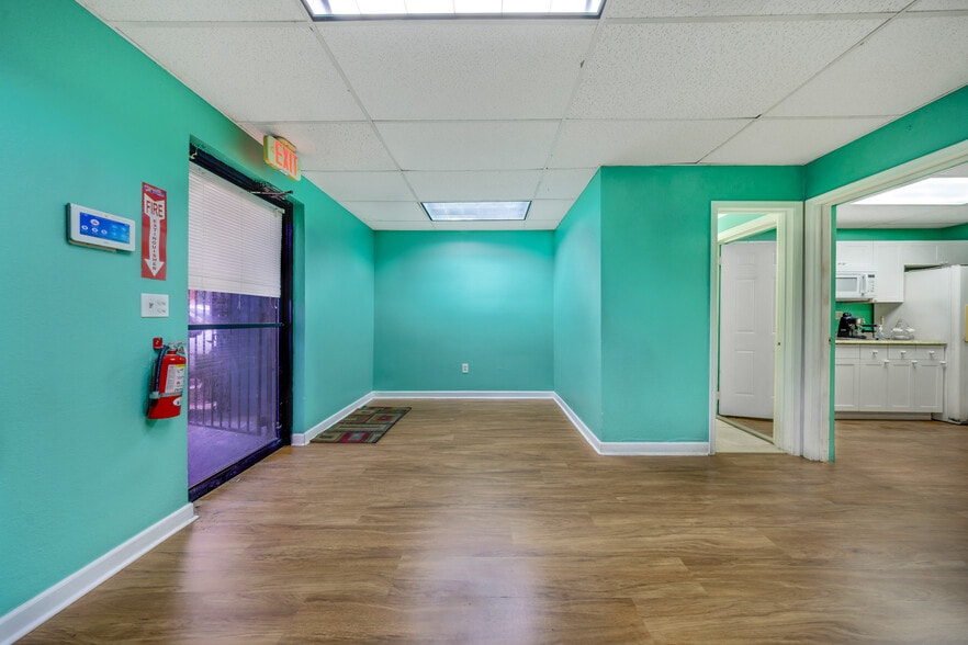 More Photos Of 7760 W 20th Ave, Hialeah Warehouse For Sale