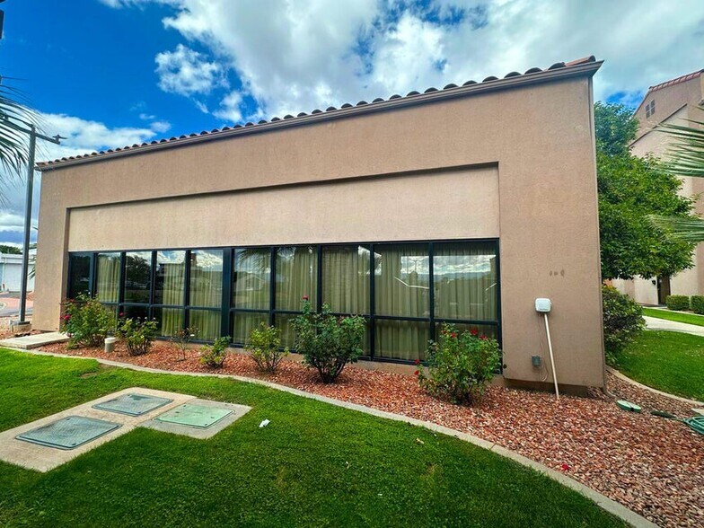 More Photos Of 1440 St. George Boulevard, Saint George Office For Lease