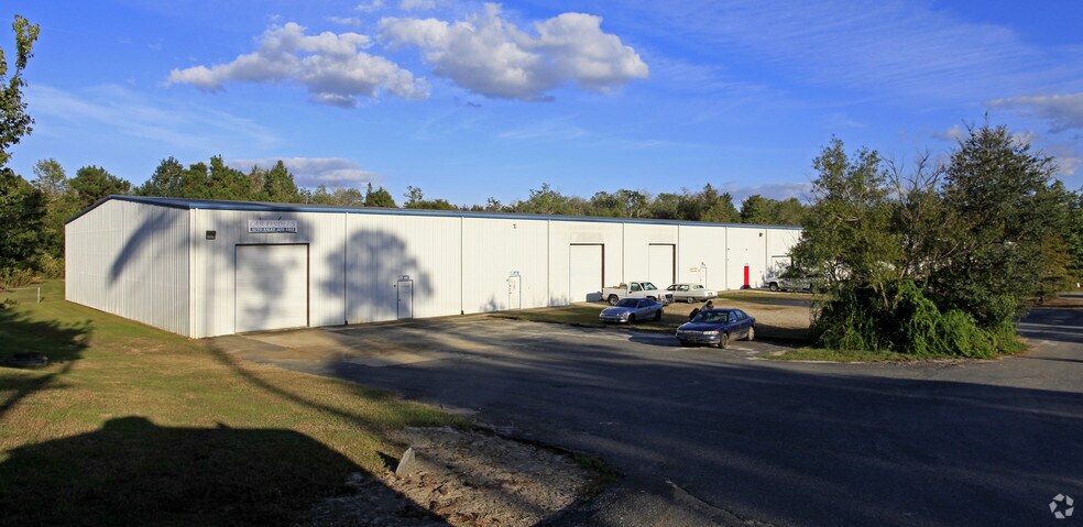 More Photos Of 499 Capital Cir SW, Tallahassee Warehouse For Sale