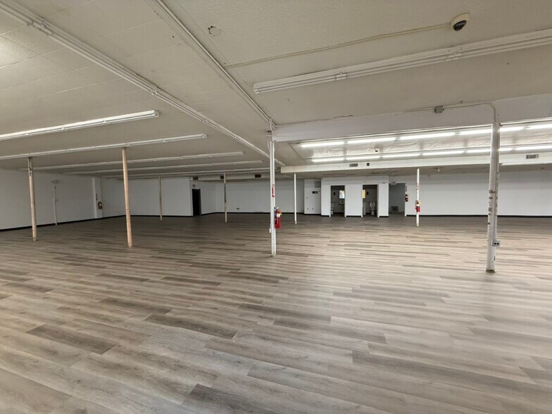 More Photos Of 3984 Lawrenceville Hwy, Tucker Unknown For Lease