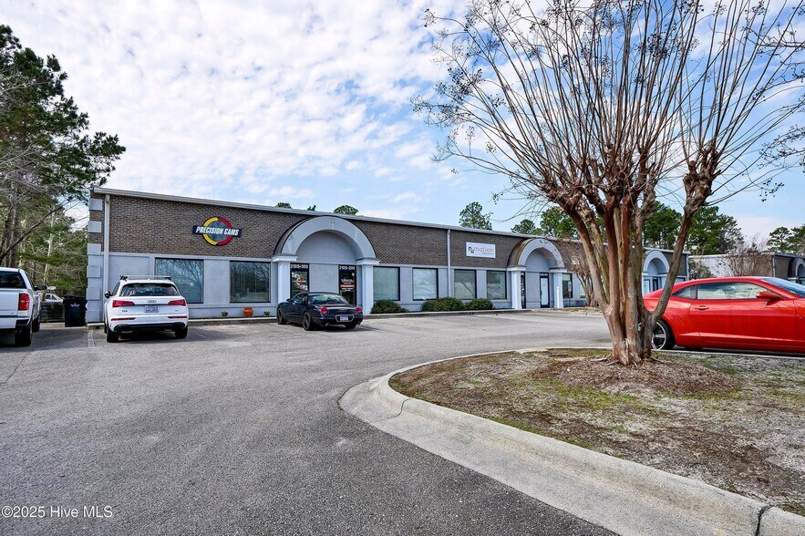 More Photos Of 2105 Capital Dr, Wilmington Warehouse For Lease