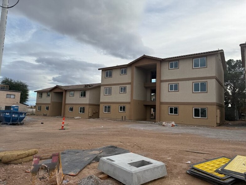 More Photos Of 2301 Seco Adobe Cir, North Las Vegas Apartments For Sale