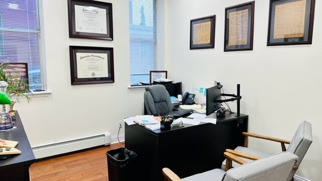 More Photos Of 1527 Franklin Ave, Mineola Office For Lease