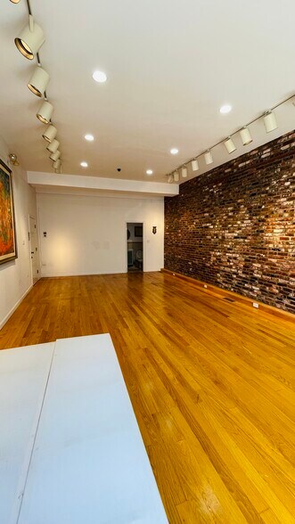More Photos Of 184 Cottage St, Boston Apartments For Lease