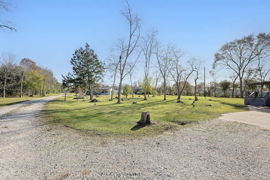 More Photos Of 1749 Max Rd, Pearland Manufactured Housing Mobile Home Park For Sale