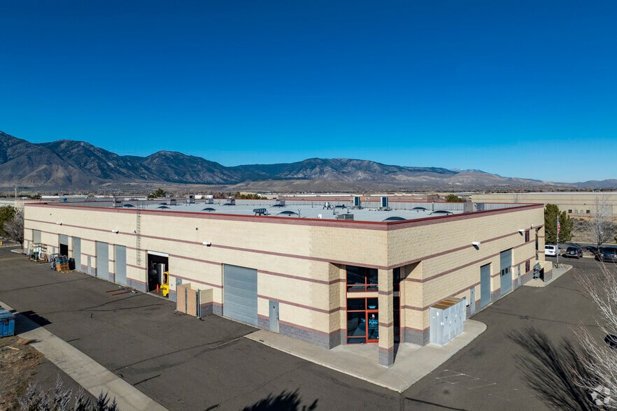 More Photos Of 2516 Business Pky, Minden Flex For Lease