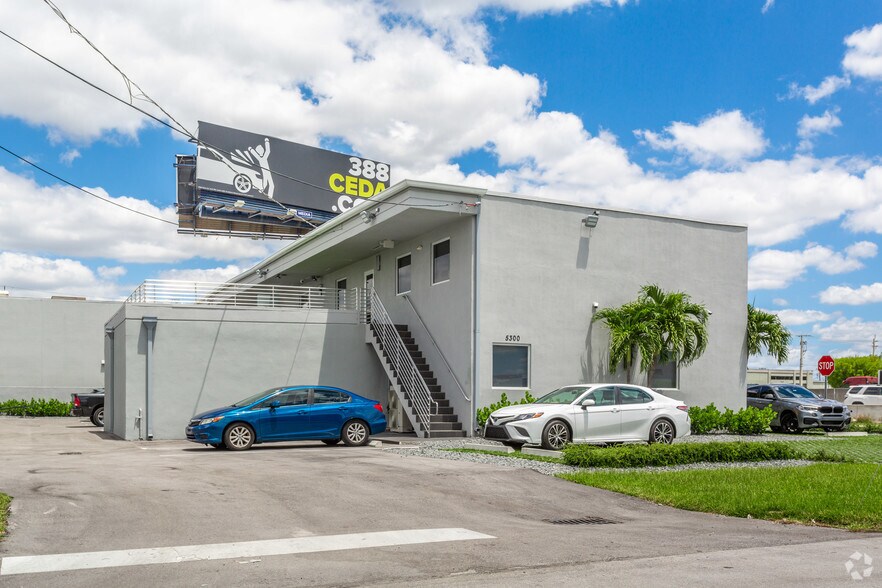 More Photos Of 5300 NW 77th Ct, Miami Office For Sale