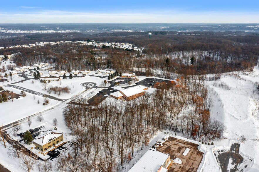 More Photos Of 3322 Beltline Ct NE, Grand Rapids Medical For Lease