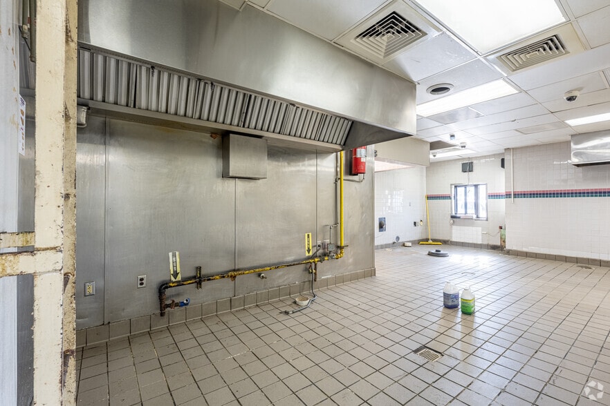 More Photos Of 4115 Rossville Blvd, Chattanooga Fast Food For Sale