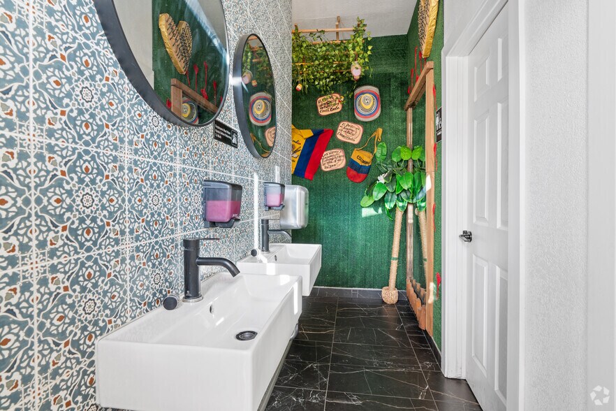 More Photos Of , San Jose General Retail For Sale