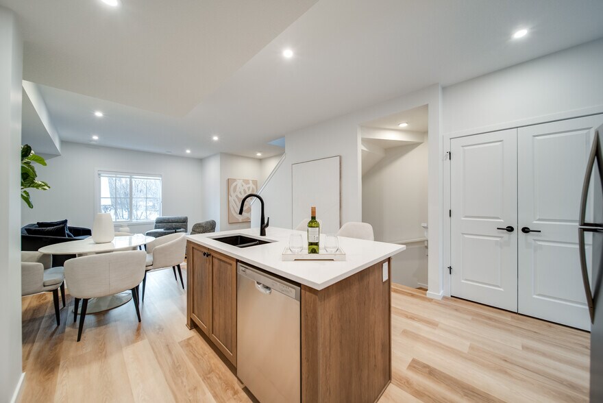 More Photos Of 11121 62 STREET, Edmonton Multifamily For Sale