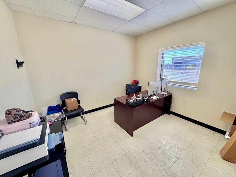 More Photos Of 4844 CR 430, Pleasanton Warehouse For Sale