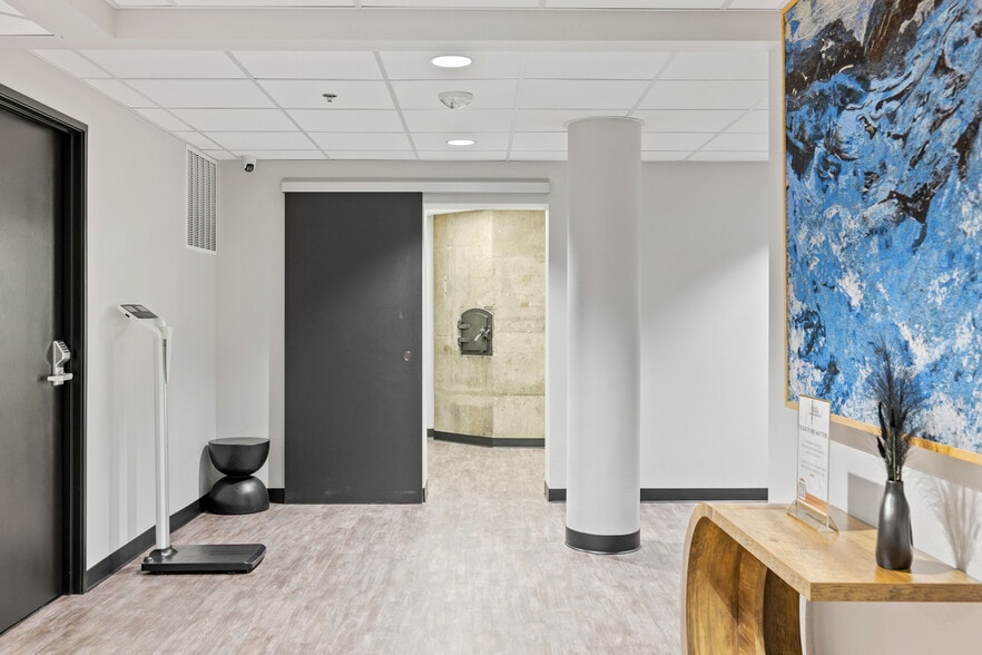 More Photos Of 234 E 1st St, Casper Healthcare For Lease