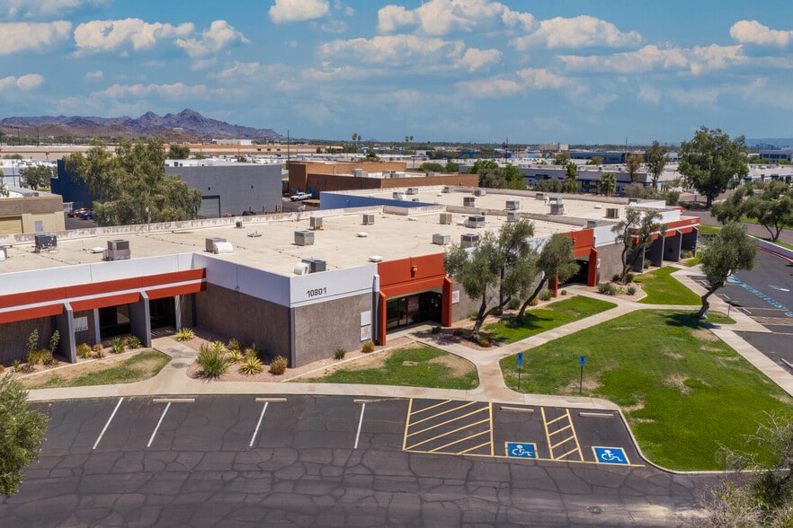 More Photos Of 2329 W Mescal St, Phoenix Unknown For Lease