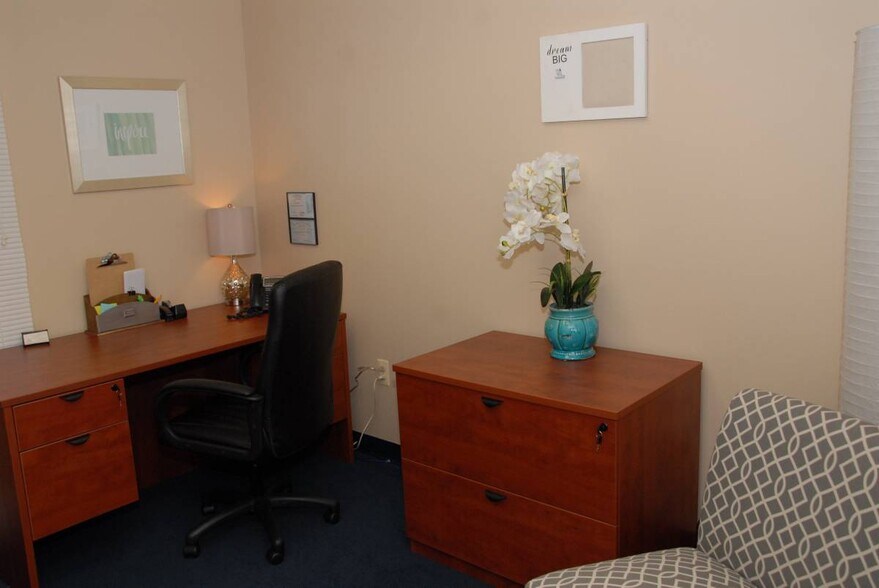 More Photos Of 707 Alexander Rd, Princeton Coworking Space