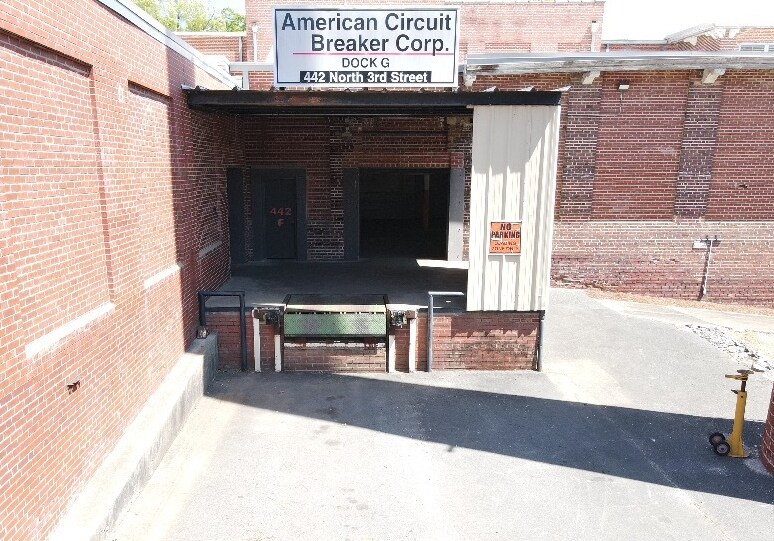 More Photos Of 442-F N. 3rd St., Albemarle Industrial For Lease