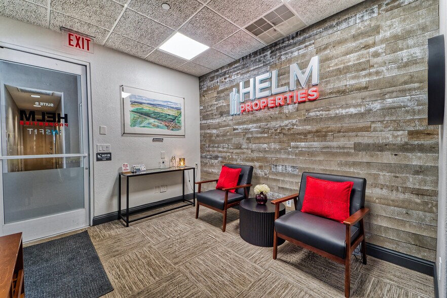 More Photos Of 471 Century Park Dr, Yuba City Office For Sale