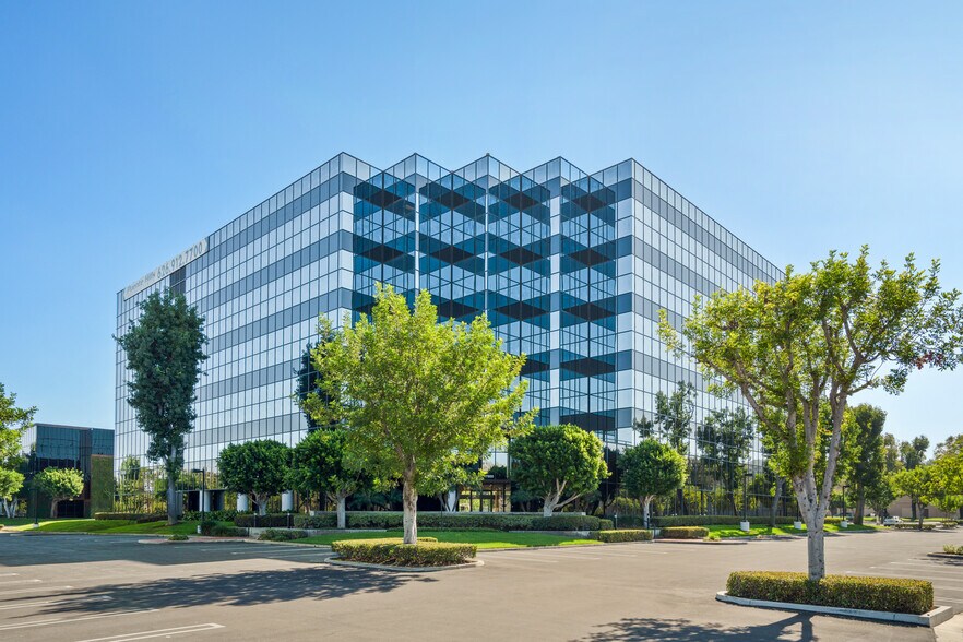 More Photos Of 17800 Castleton St, City of Industry Office For Lease