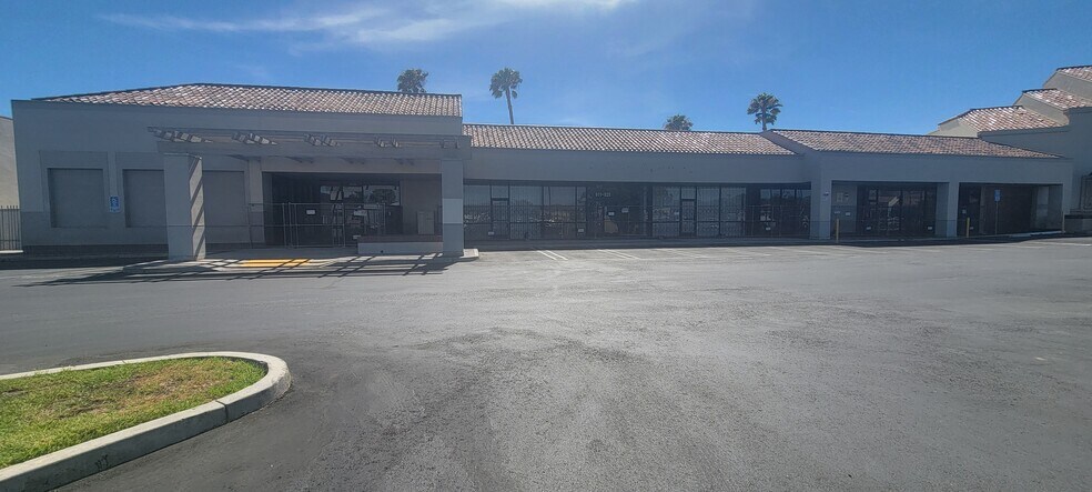 More Photos Of 611-675 N Broadway, Escondido Unknown For Lease