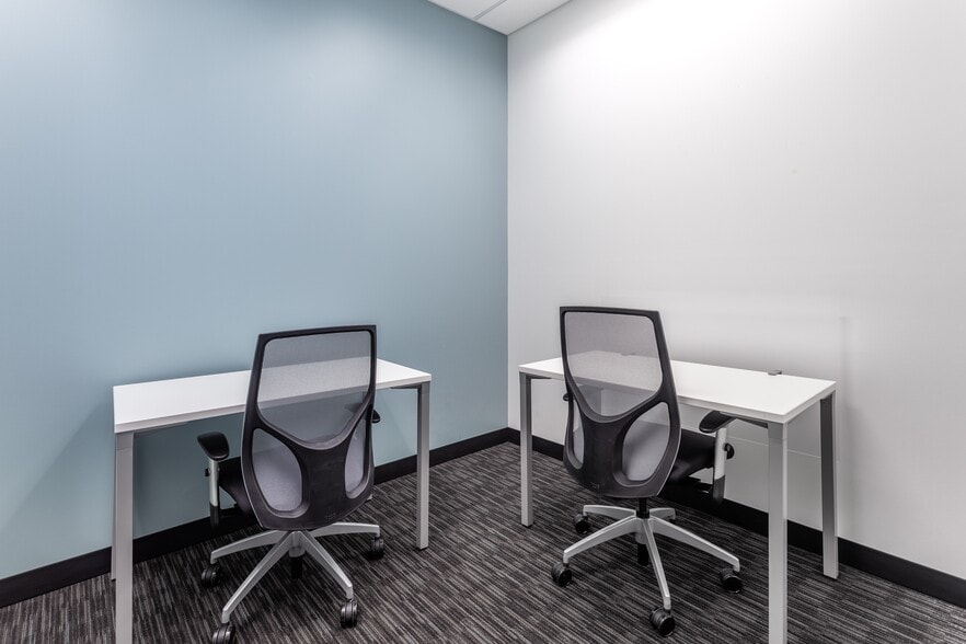 More Photos Of 1000 Highland Colony Pky, Ridgeland Coworking Space