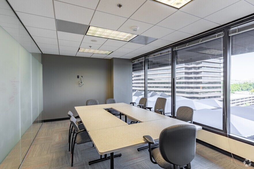 Photo of 8th Floor Ste 800