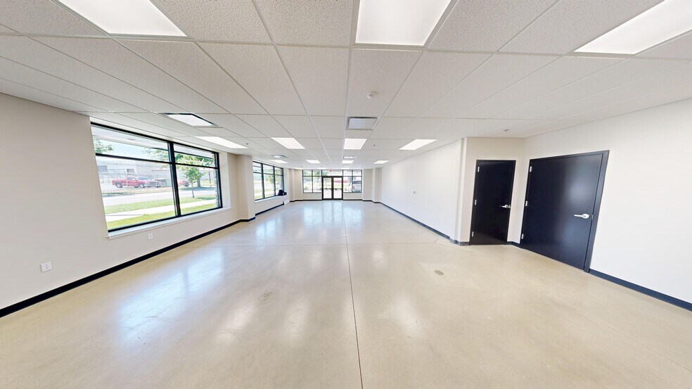 More Photos Of 701 E Wayne St, Fort Wayne Office For Lease