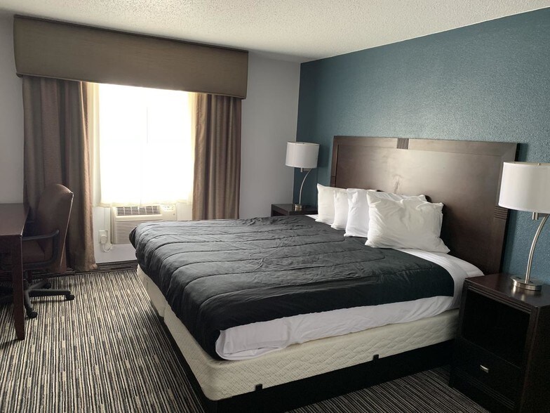 More Photos Of 6590 Thompson Rd, Syracuse Hotel For Sale