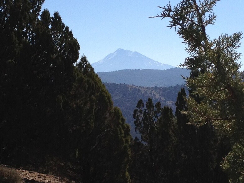 More Photos Of 0 East Rd, Fort Jones Land For Sale