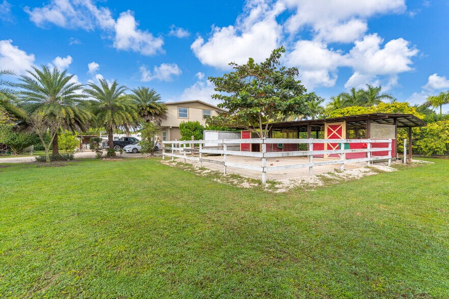 More Photos Of 16020 SW 208th Ave, Miami Apartments For Sale