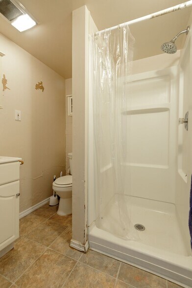 More Photos Of 1108 Humphrey St, Monroe Apartments For Sale