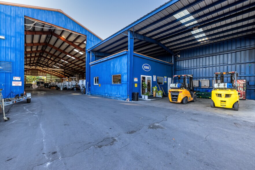 More Photos Of 90400 Overseas Hwy, Tavernier Marina For Sale