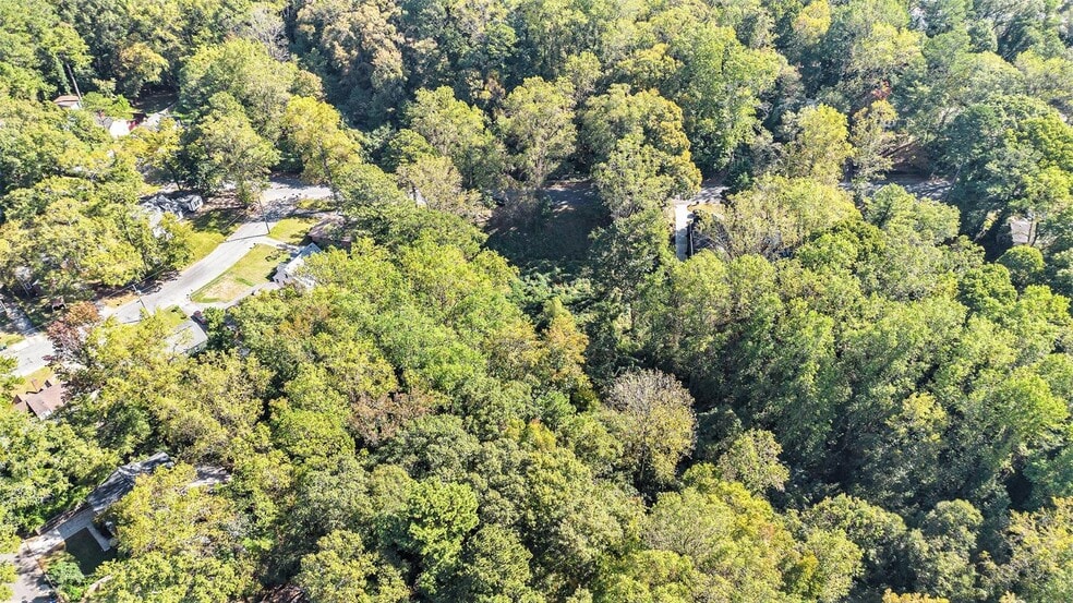 More Photos Of 1055 Westmont SW rd, Atlanta Land For Sale