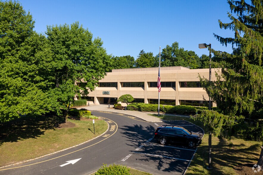 More Photos Of 180 Mount Airy Rd, Basking Ridge Office For Lease