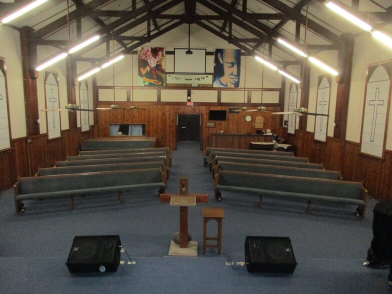 More Photos Of 4501 W 8th St, Tulsa Religious Facility For Sale