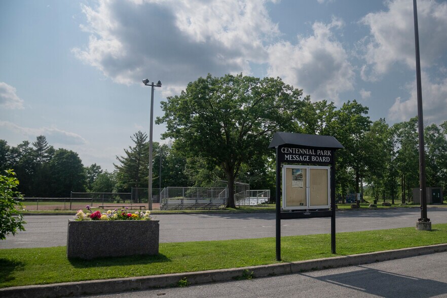 More Photos Of 4393 Notre Dame St, Harrowsmith Land For Sale