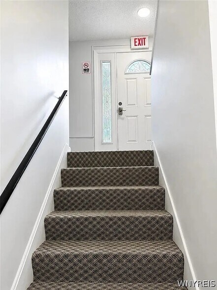 More Photos Of 6293 Robinson Rd, Lockport Apartments For Sale