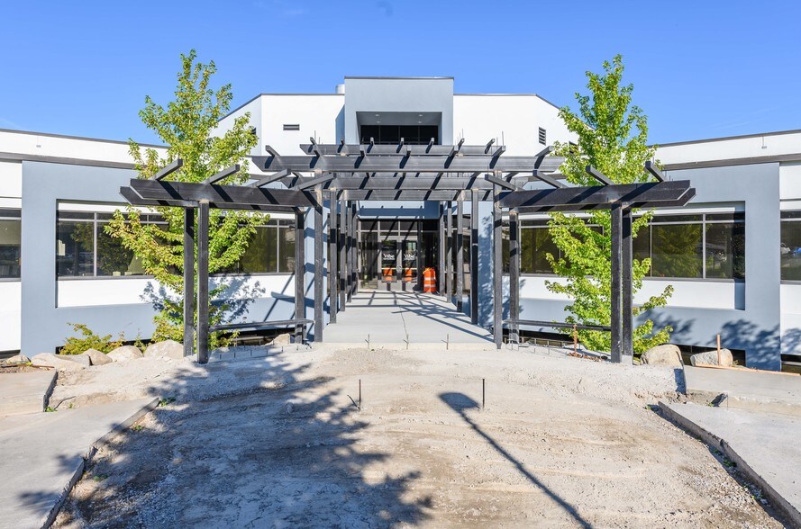 More Photos Of 6440 S Wasatch Blvd, Salt Lake City Office For Lease