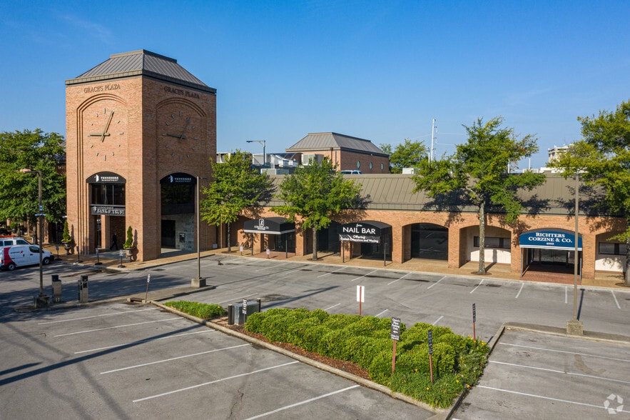 Primary Photo Of 4001-4009 Hillsboro Pike, Nashville Freestanding For Lease