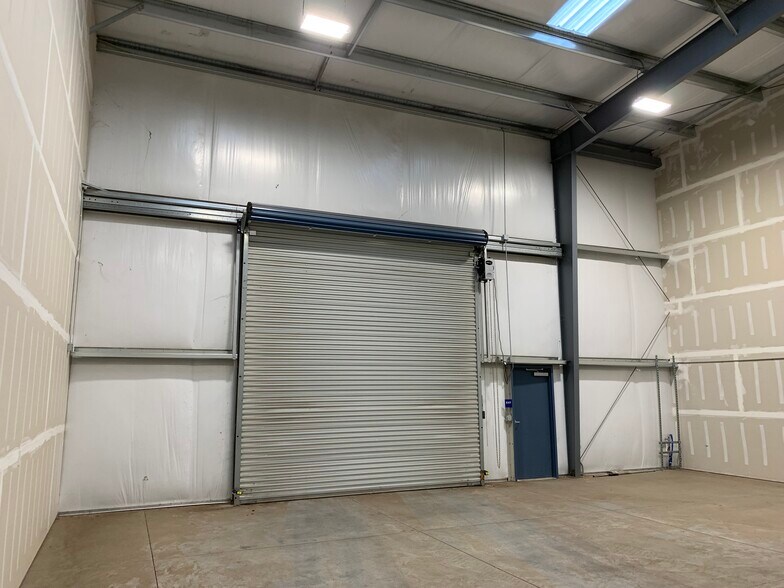 More Photos Of 2684 State Highway 32, Chico Warehouse For Lease