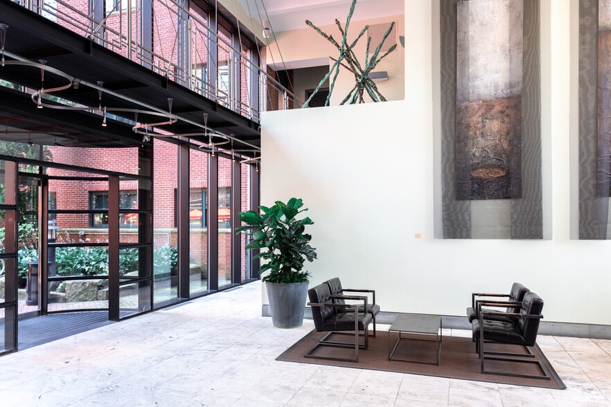 More Photos Of 460-520 Harrison Ave, Boston Apartments For Lease