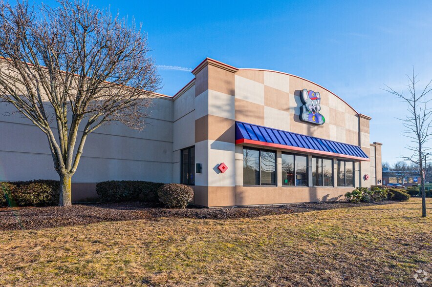 More Photos Of 650 Bald Hill Rd, Warwick Unknown For Sale