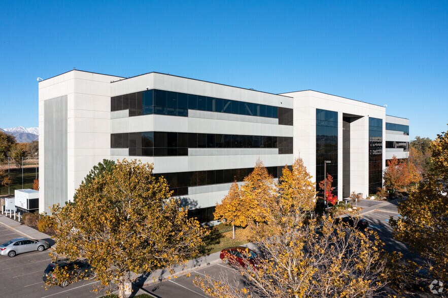 More Photos Of 4246 S Riverboat Rd, Salt Lake City Office For Lease